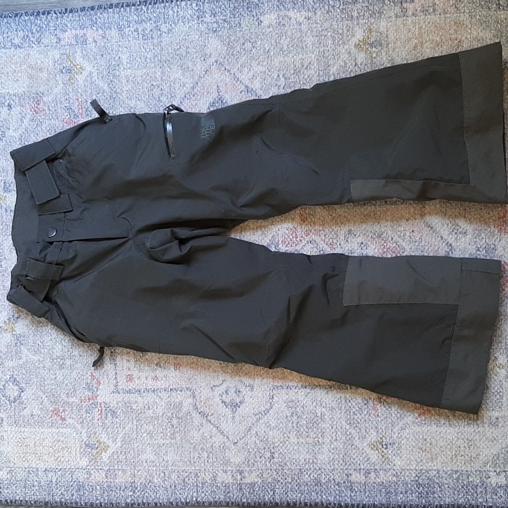 Girls Green The North Face ski pants size xs/tp with EZ grow feature - Picture 1 of 9